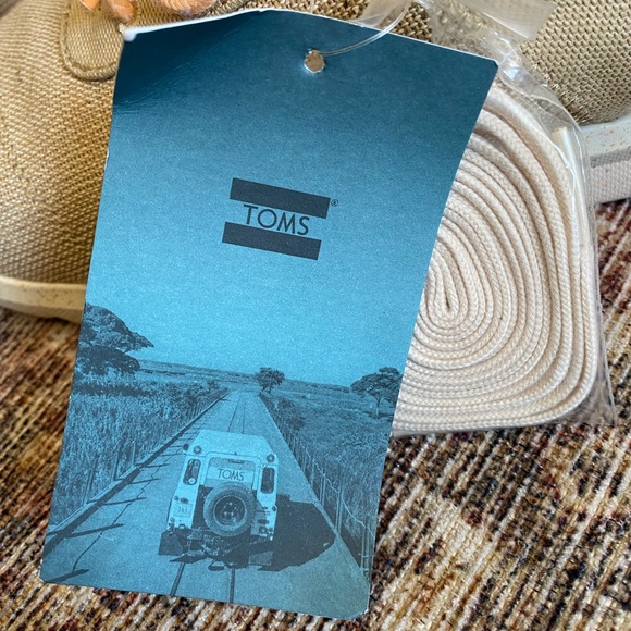 NWT Toms Cabrillo Sneaker - Picture 5 of 8